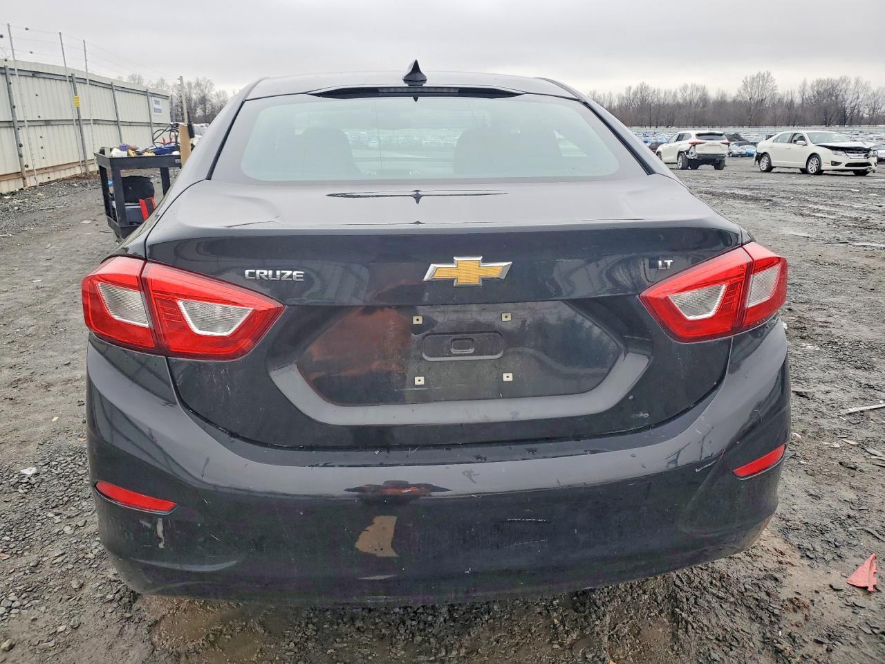 2019 Chevrolet Cruze Lt - zdjęcie 11