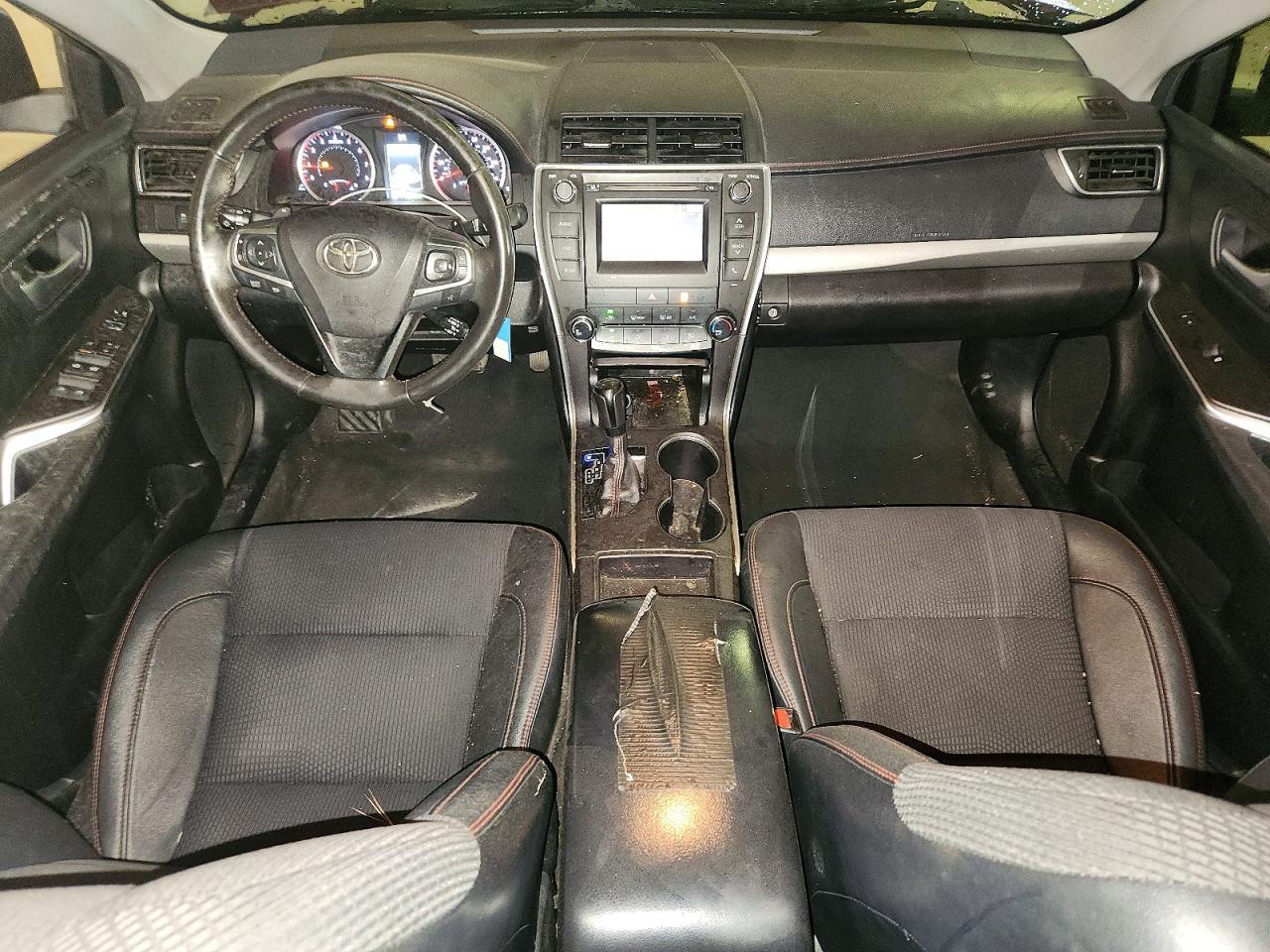 2017 Toyota Camry Se - zdjęcie 8