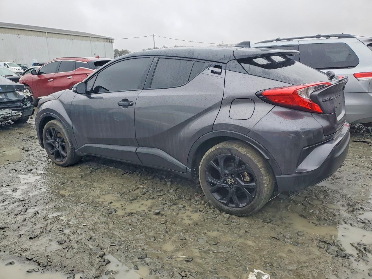 2022 Toyota C-Hr Nightshade - zdjęcie 2