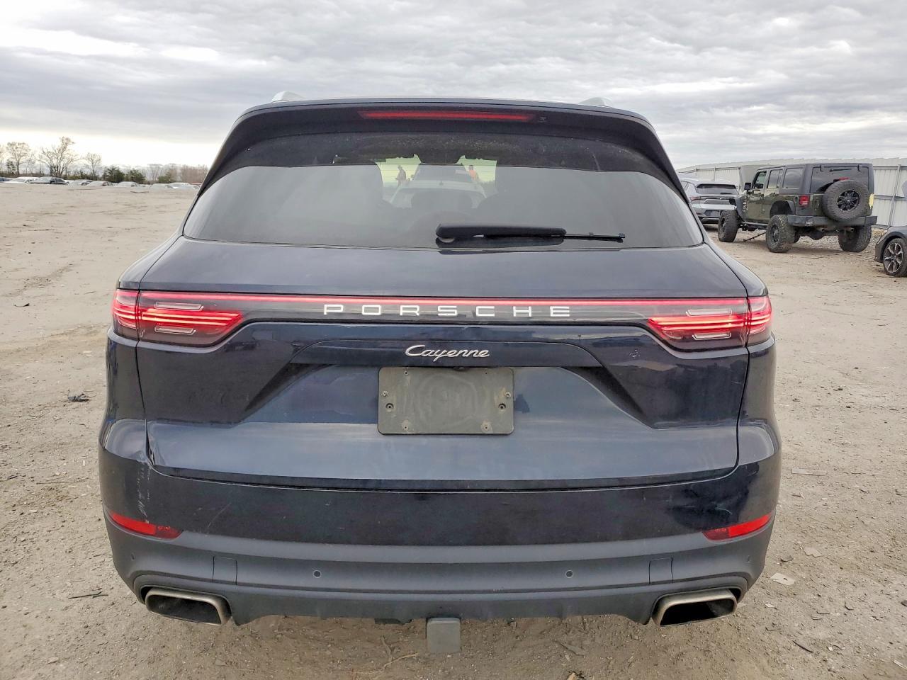 2020 Porsche Cayenne E-Hybrid - zdjęcie 6