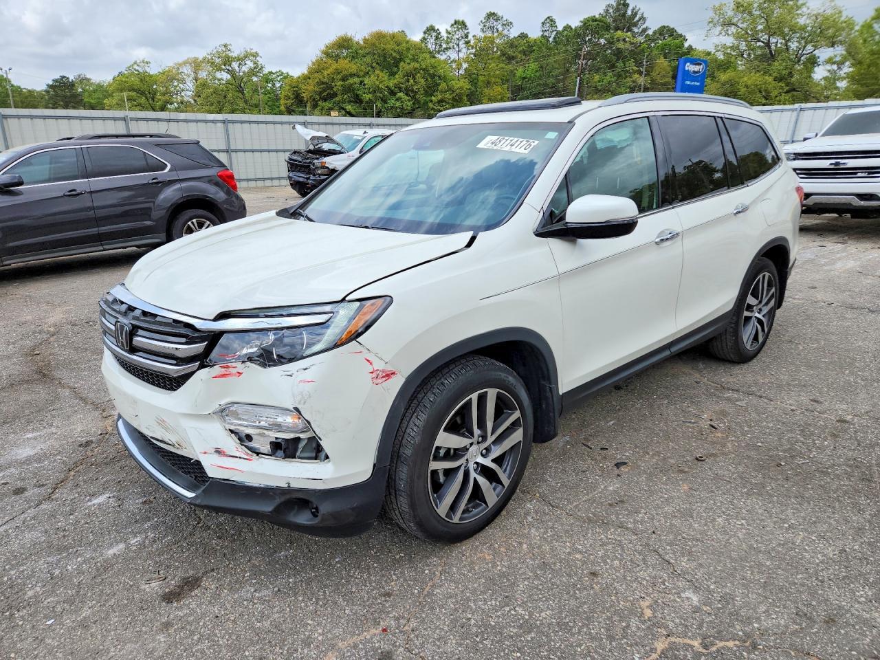 2017 Honda Pilot Touring - zdjęcie główne