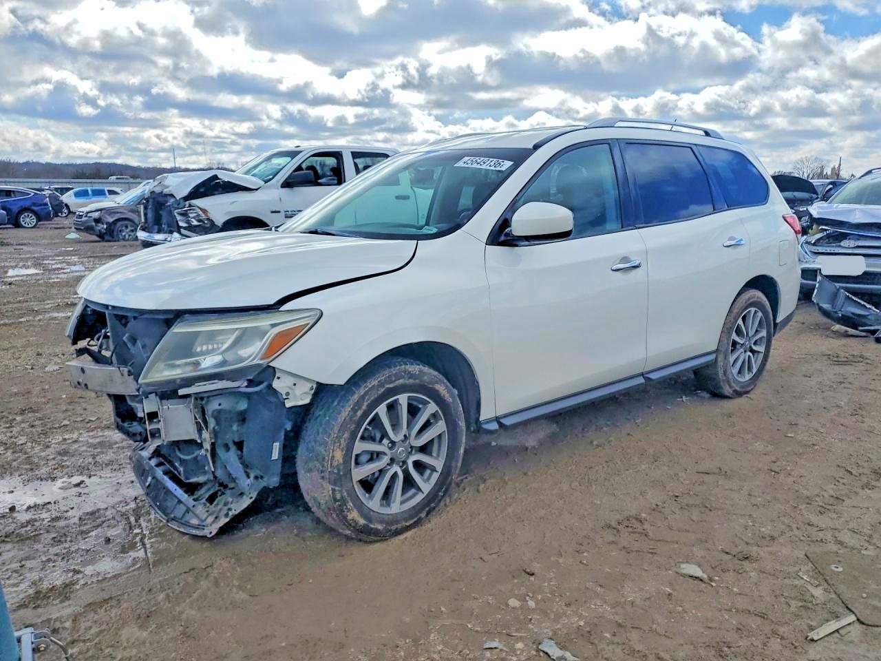 2014 Nissan Pathfinder Sv - zdjęcie główne