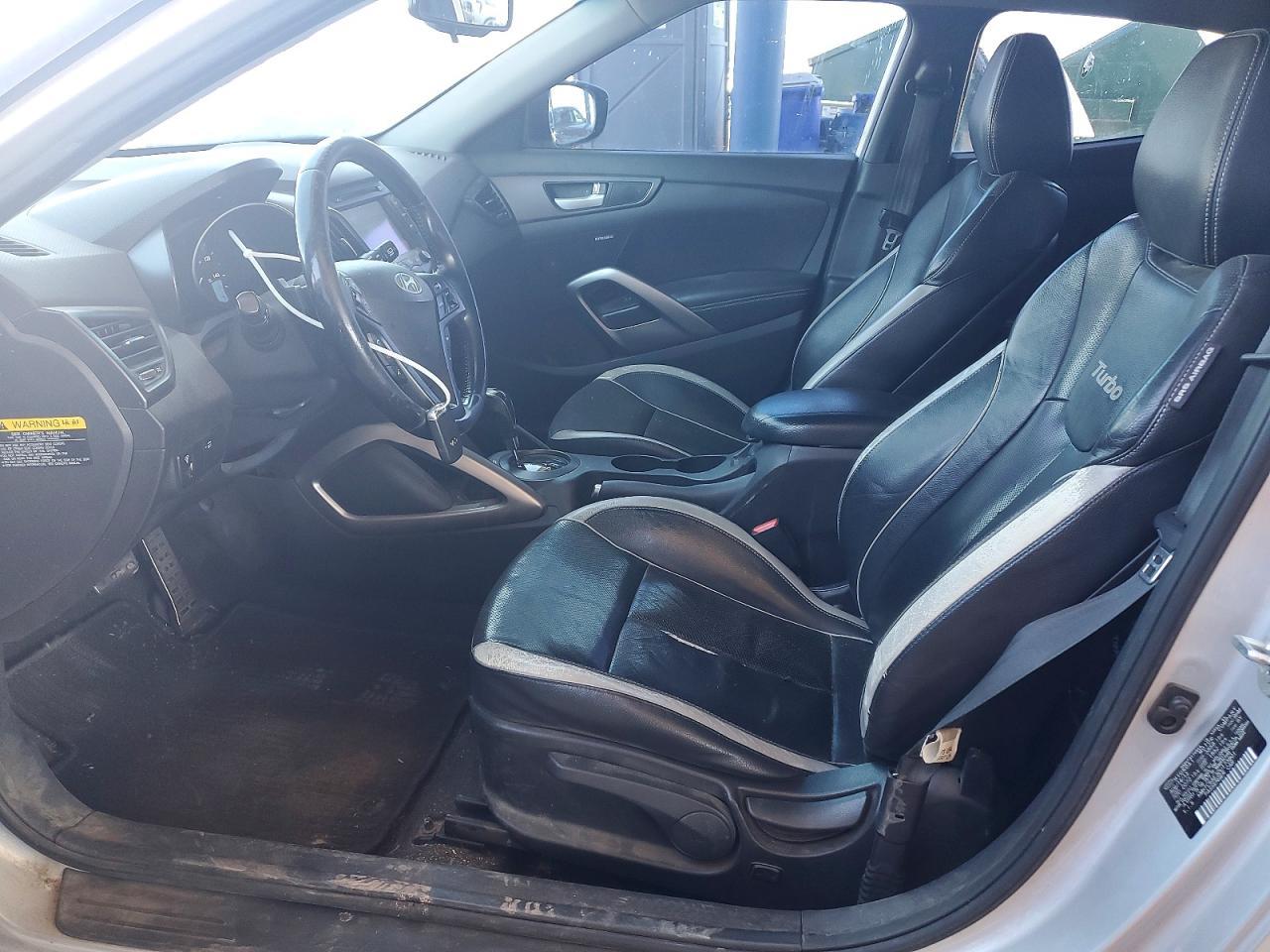 2013 Hyundai Veloster Turbo - zdjęcie 7