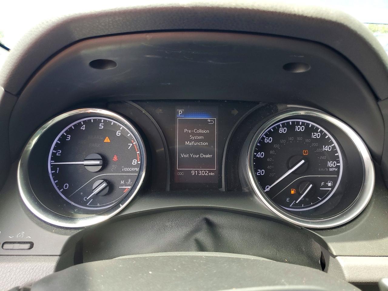 2019 Toyota Camry Se - zdjęcie 9