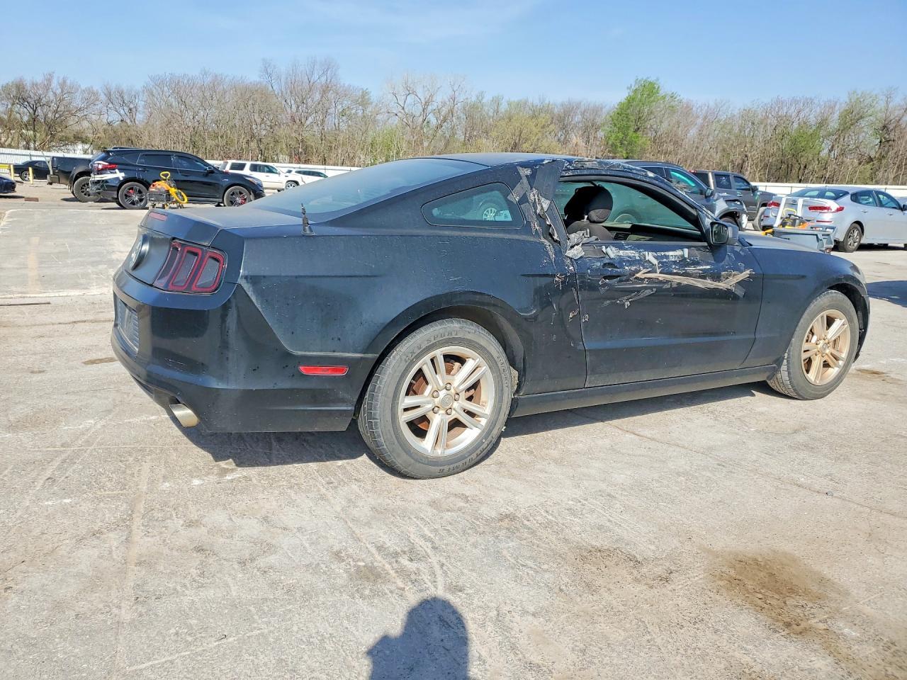 2013 Ford Mustang - zdjęcie 3