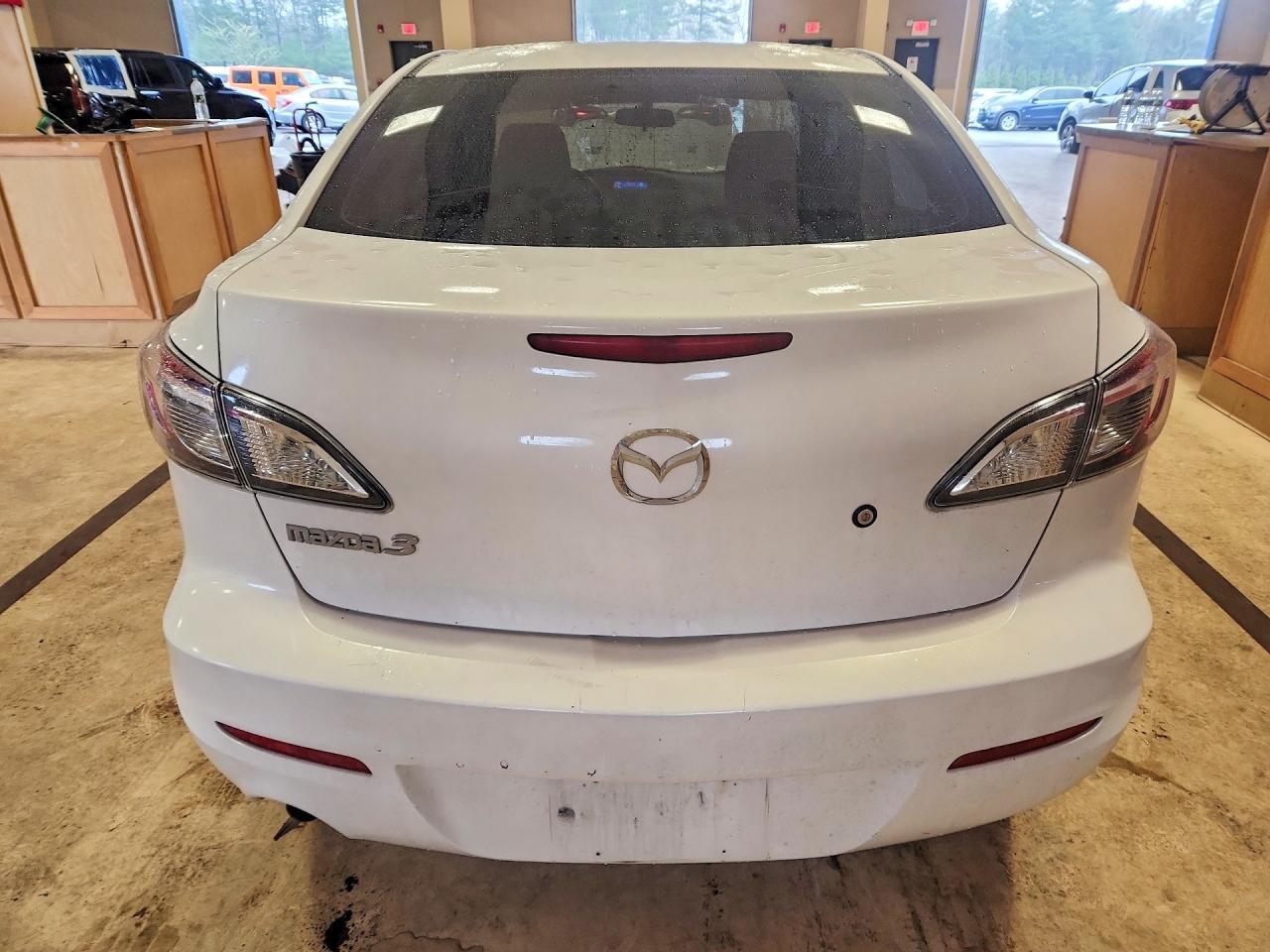 2013 Mazda Mazda 3 - zdjęcie 6