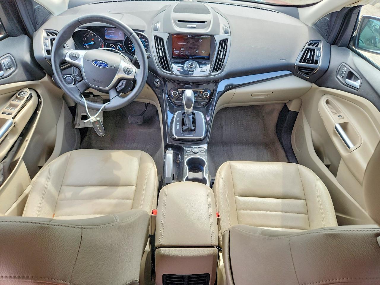 2014 Ford Escape Titanium - zdjęcie 8