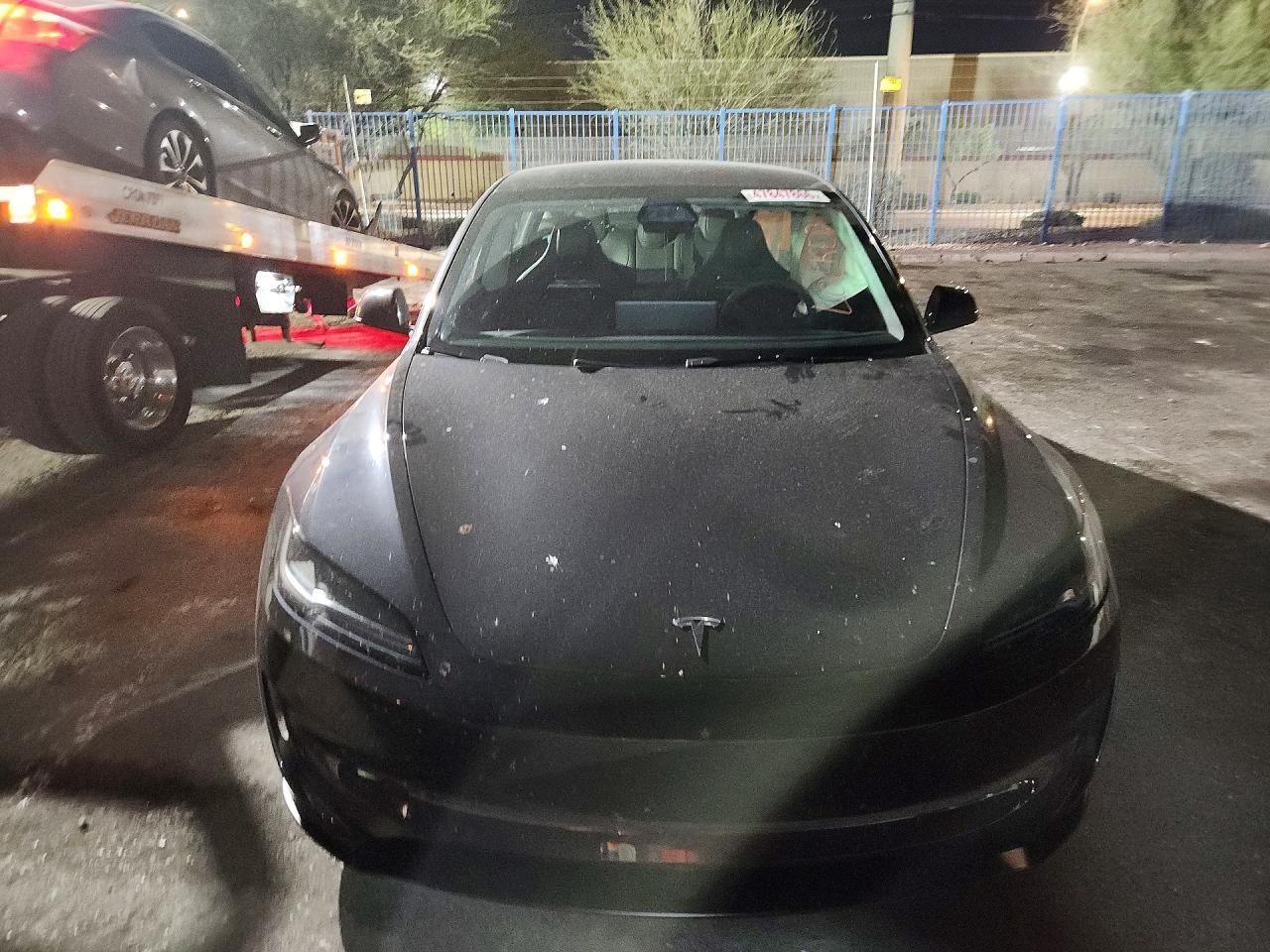 2024 Tesla Model 3 - zdjęcie 5