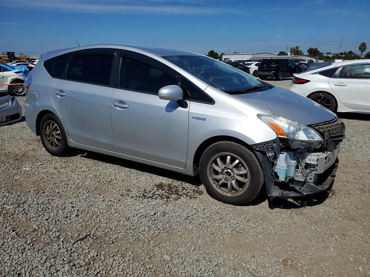 2013 Toyota Prius V Three - zdjęcie 4