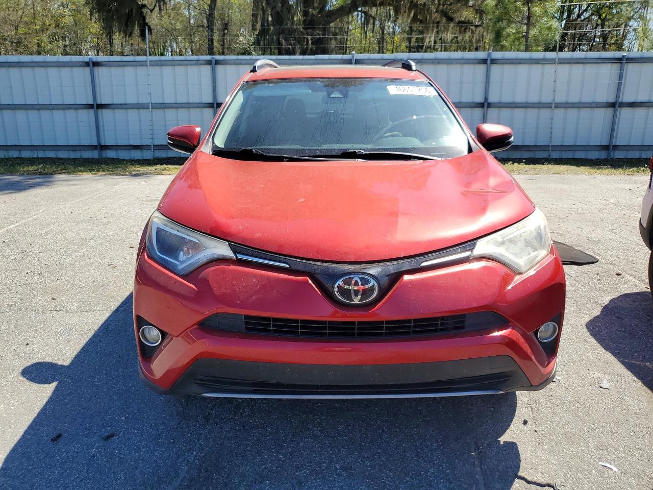 2017 Toyota Rav4 Xle - zdjęcie 5