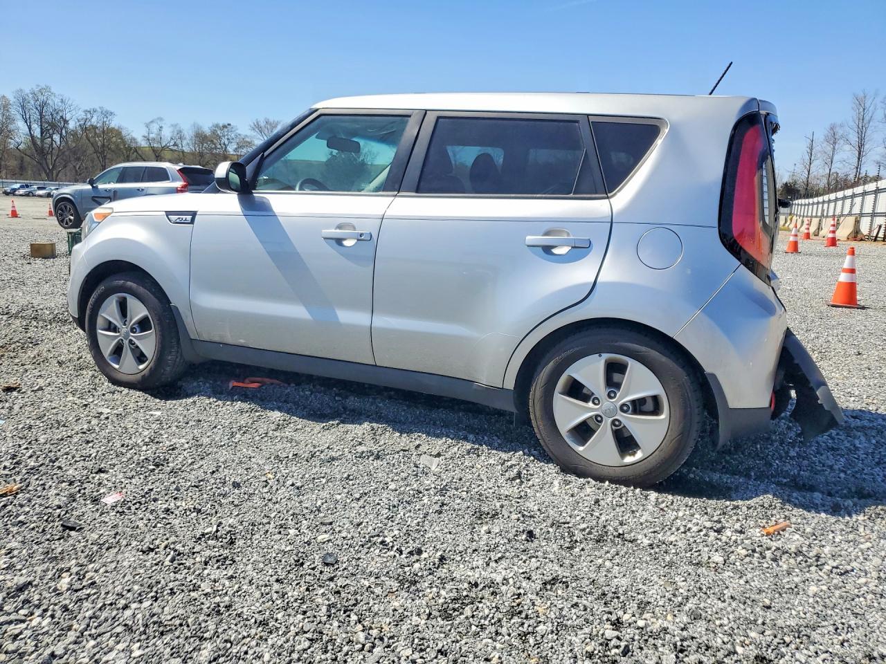 2016 Kia Soul Base - zdjęcie 2