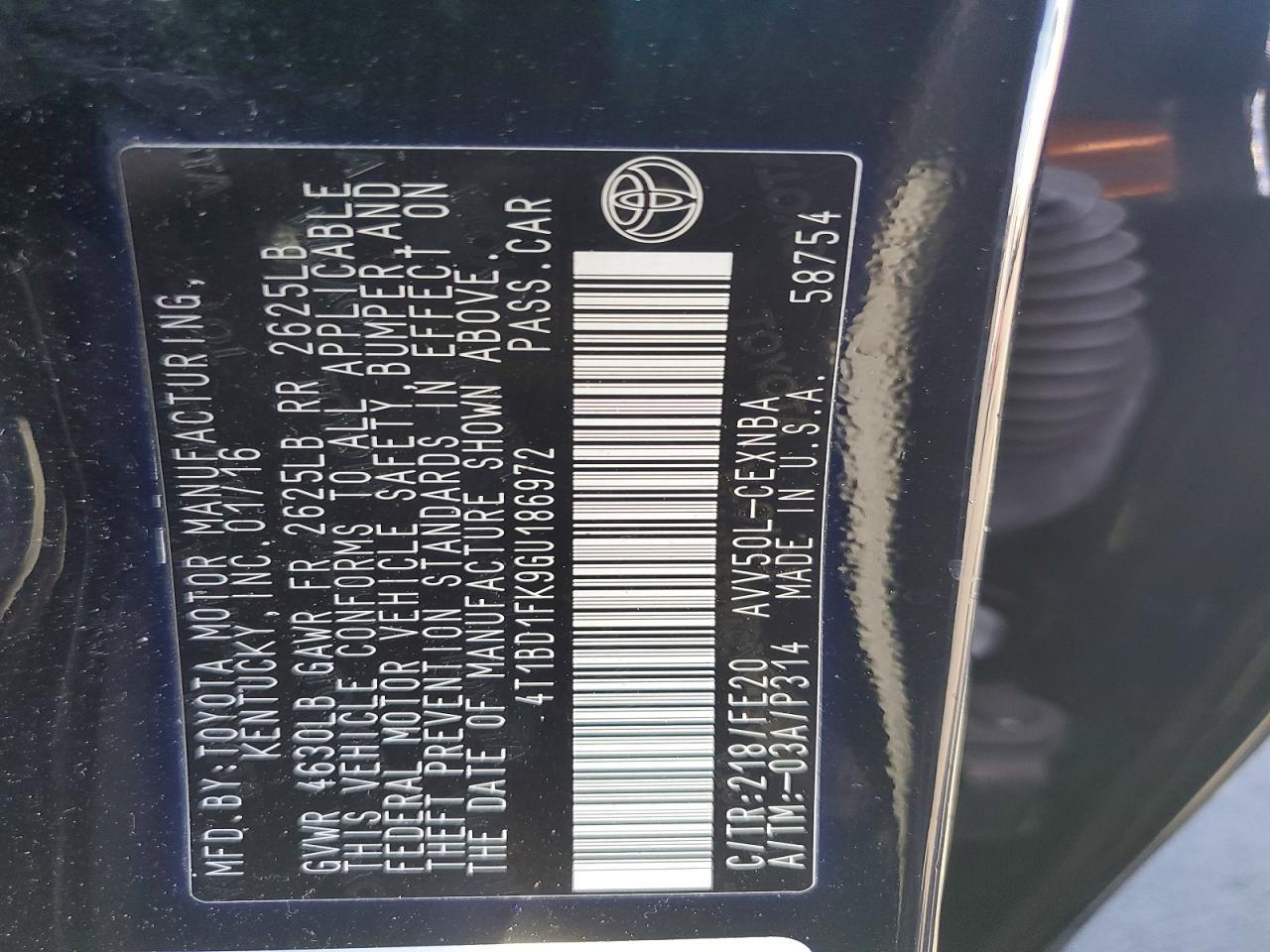 2016 Toyota Camry Hybrid Le - zdjęcie 12