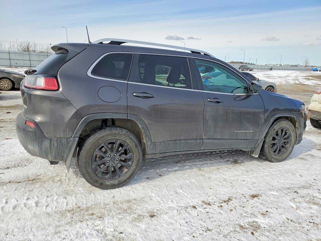 2019 Jeep Cherokee Latitude - zdjęcie 3