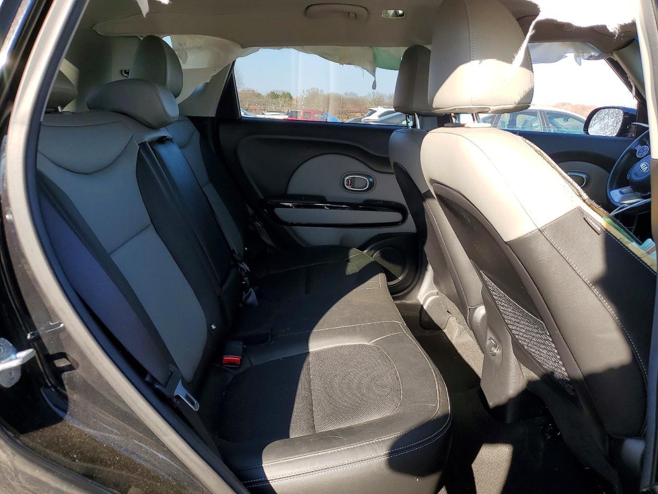 2017 Kia Soul + - zdjęcie 10