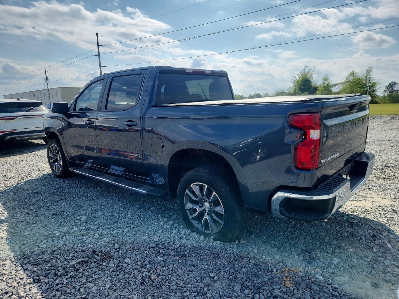 2020 Chevrolet Silverado C1500 Lt - zdjęcie 2
