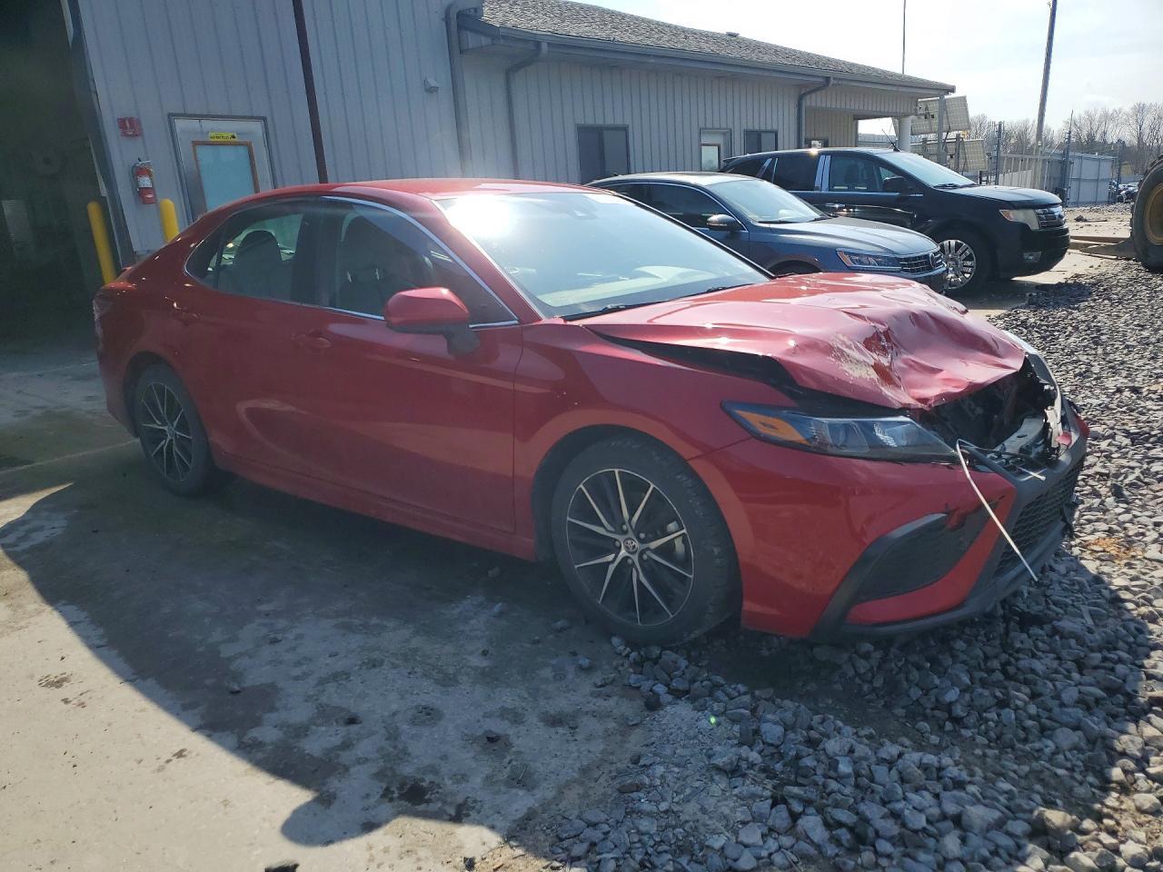 2021 Toyota Camry Se - zdjęcie 4