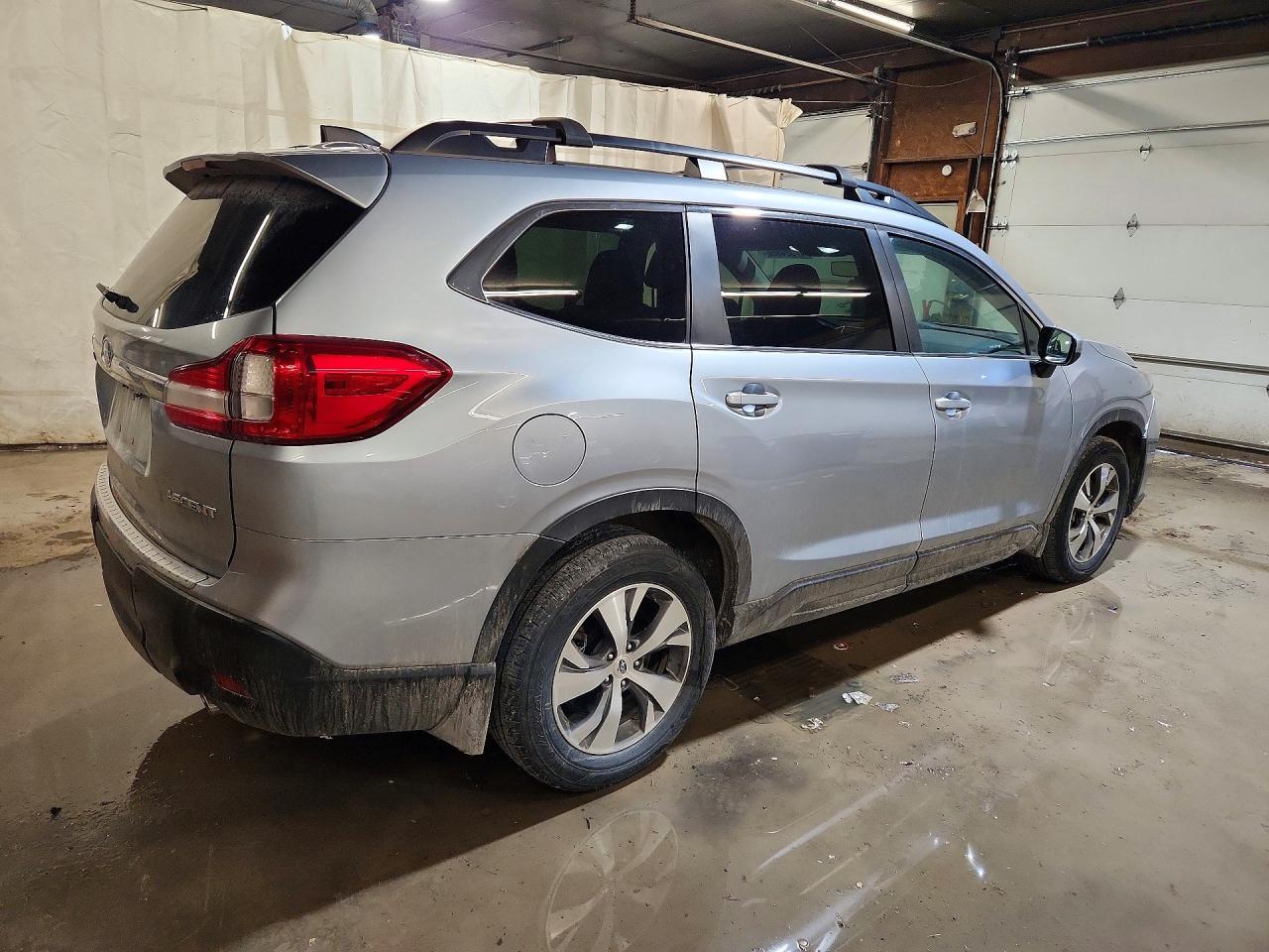 2021 Subaru Ascent Premium - zdjęcie 3