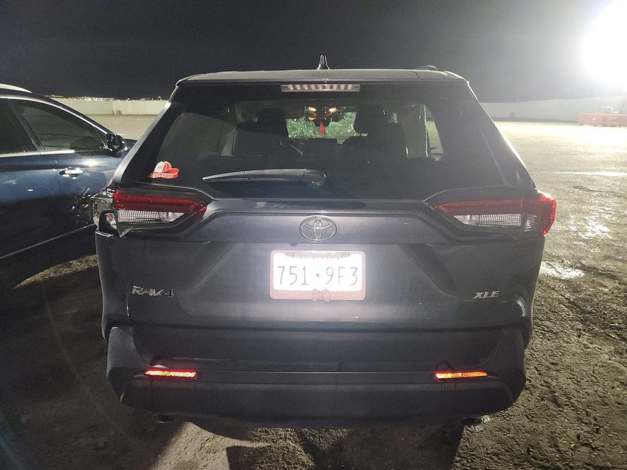 2021 Toyota Rav4 Xle Premium - zdjęcie 6