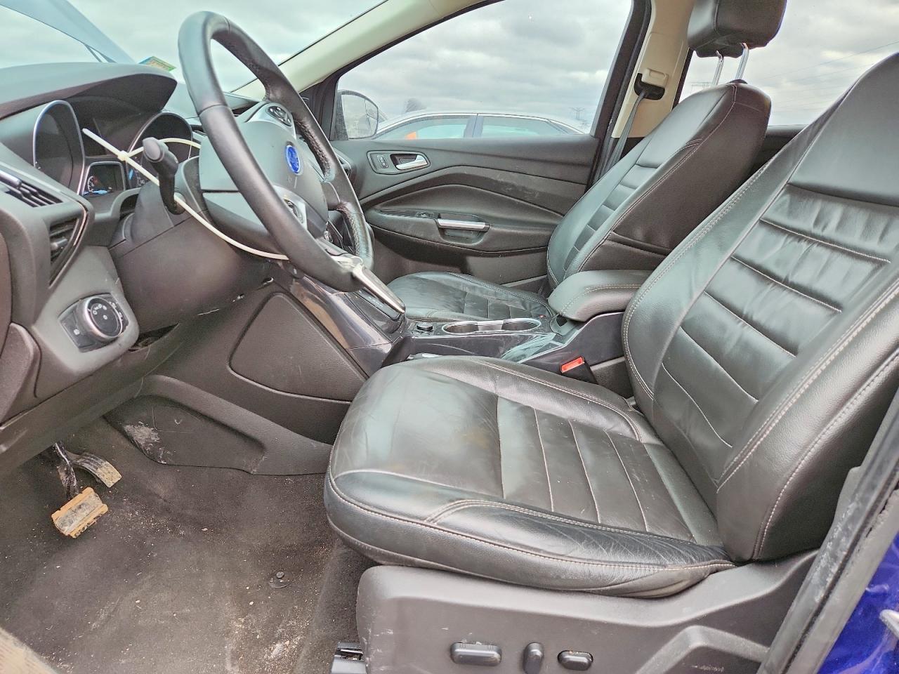 2015 Ford Escape Titanium - zdjęcie 7