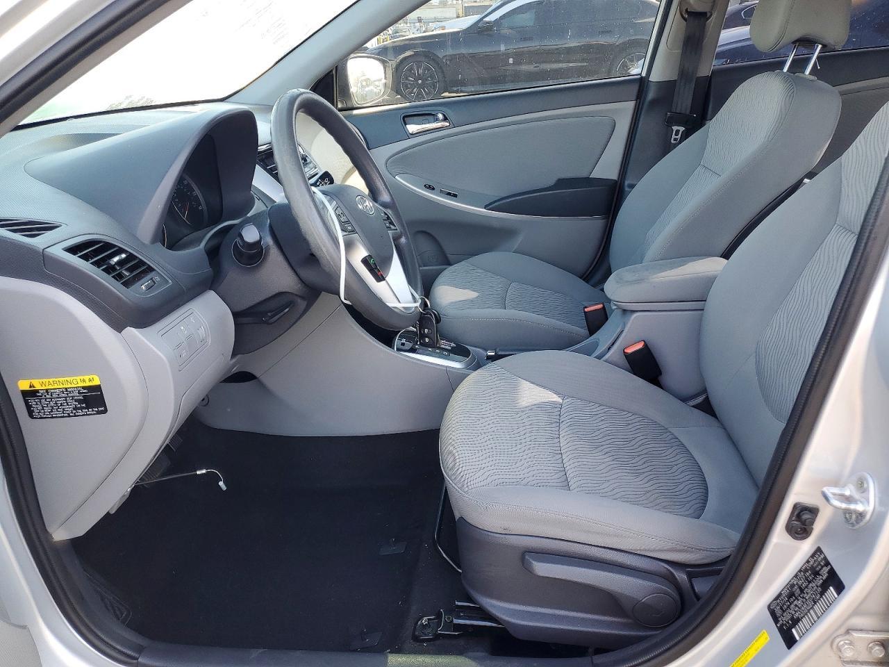 2014 Hyundai Accent Gls - zdjęcie 7