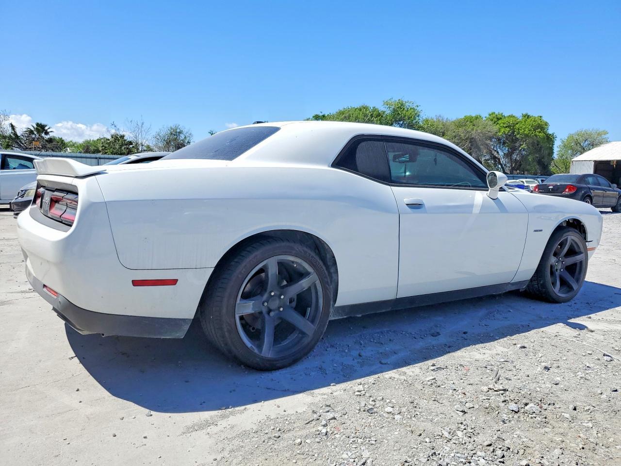 2019 Dodge Challenger R - zdjęcie 3
