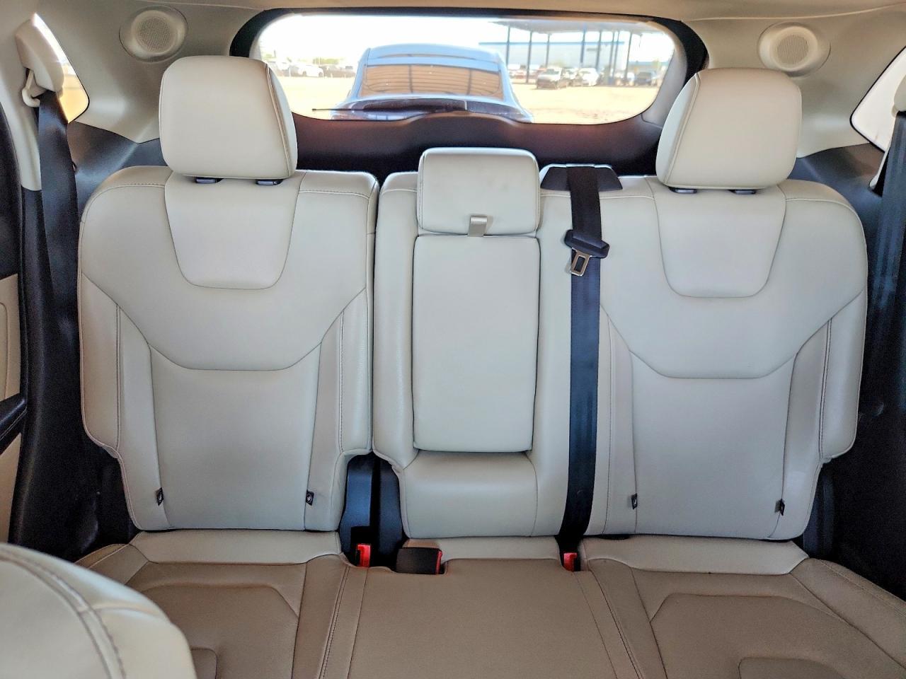 2016 Ford Edge Titanium - zdjęcie 10