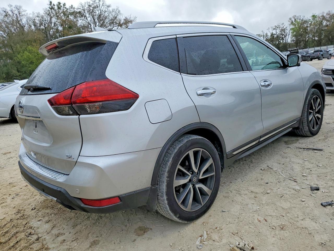 2019 Nissan Rogue Sl - zdjęcie 3
