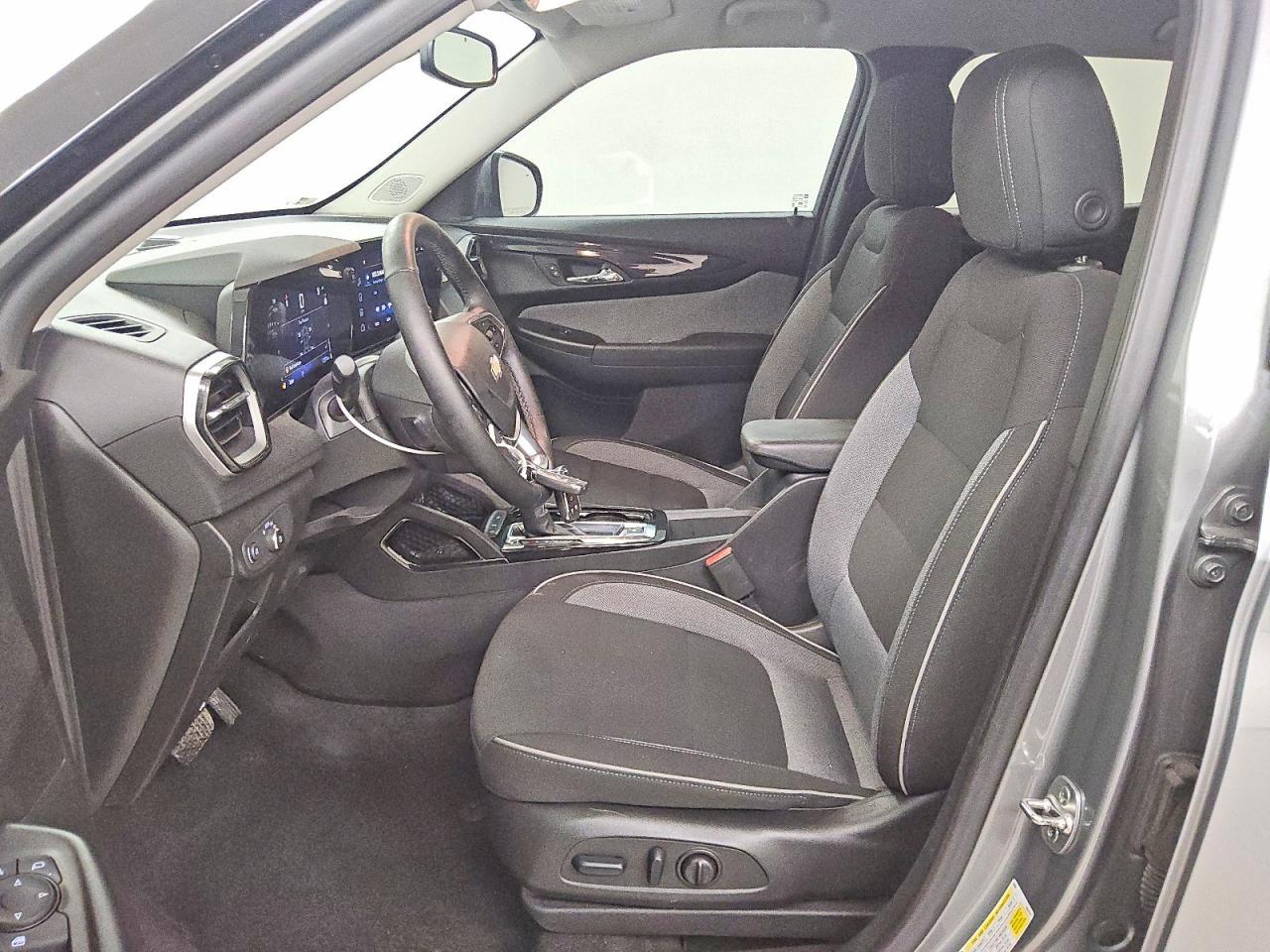 2024 Chevrolet Trailblazer Lt - zdjęcie 7