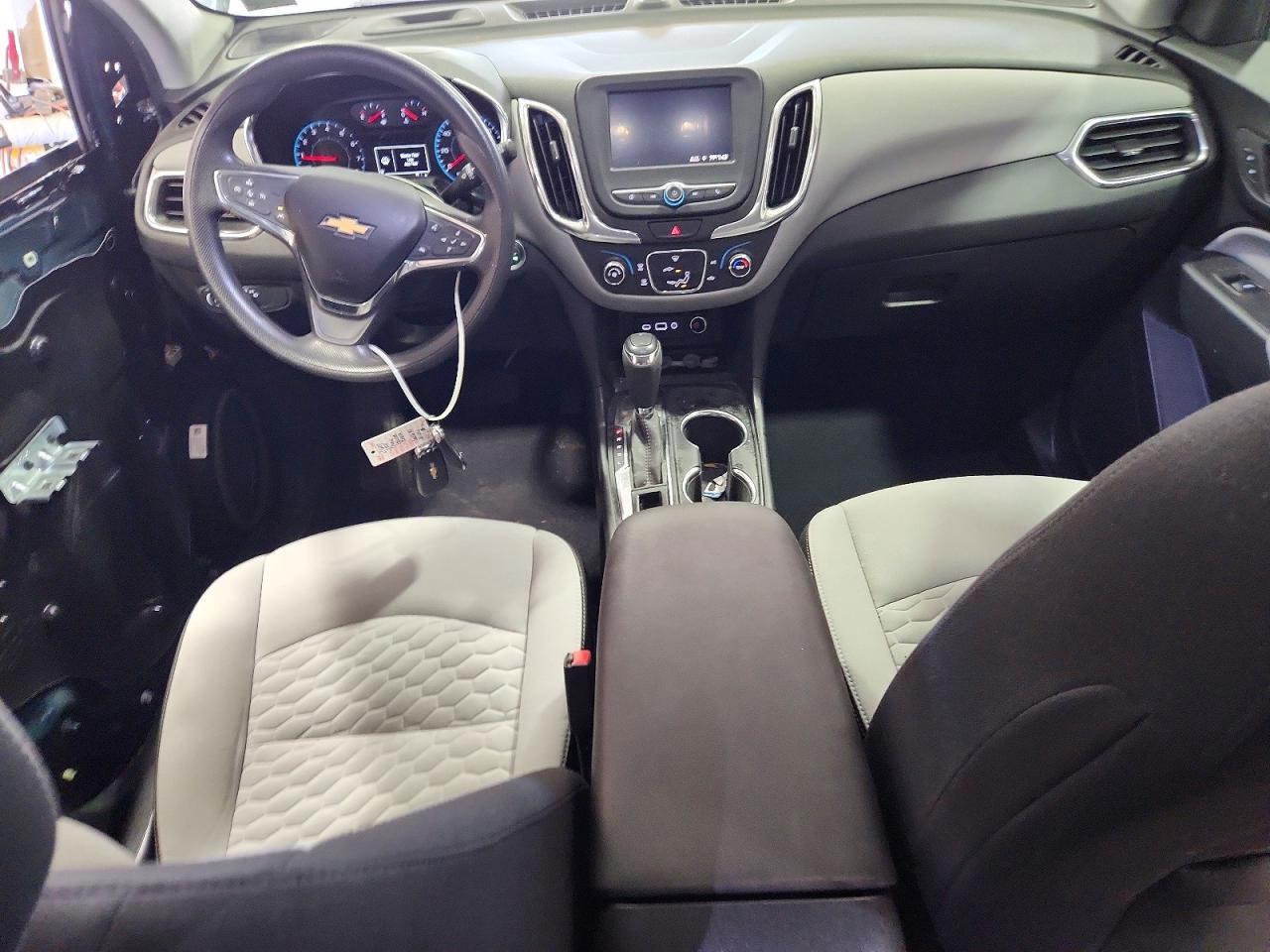 2020 Chevrolet Equinox Ls - zdjęcie 8