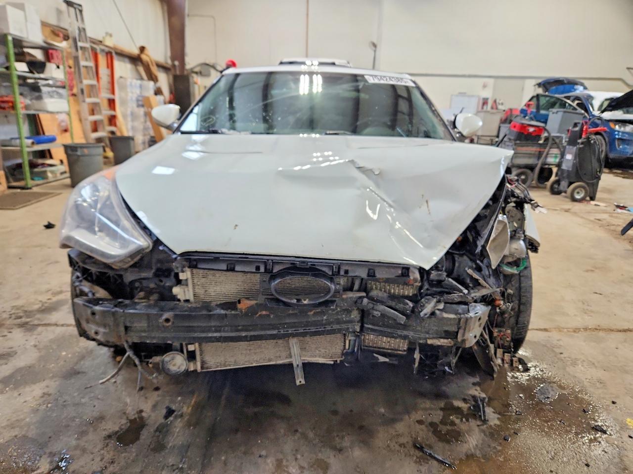 2015 Hyundai Veloster Turbo 3Dr H - zdjęcie 5