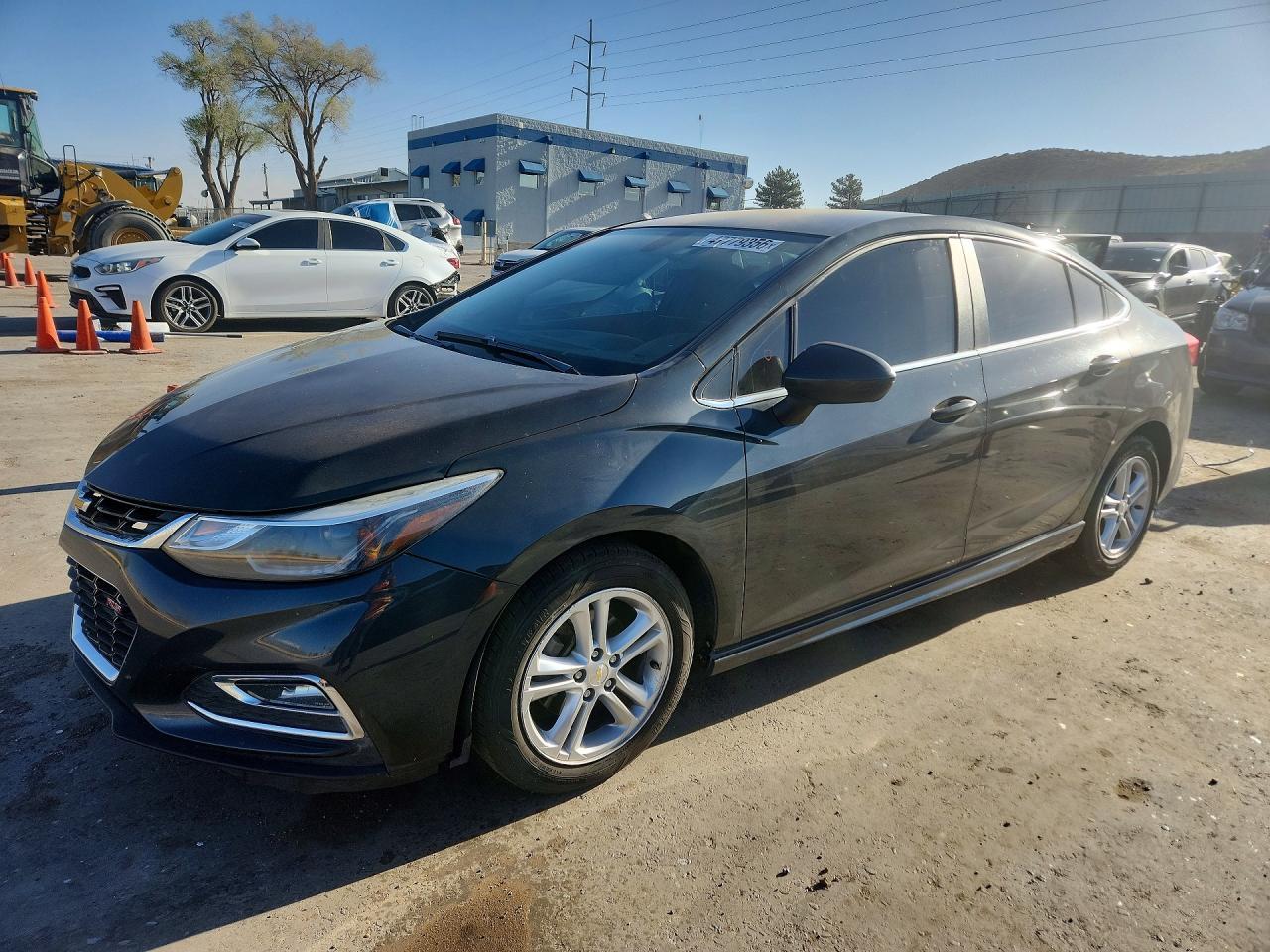 2018 Chevrolet Cruze Lt - zdjęcie główne