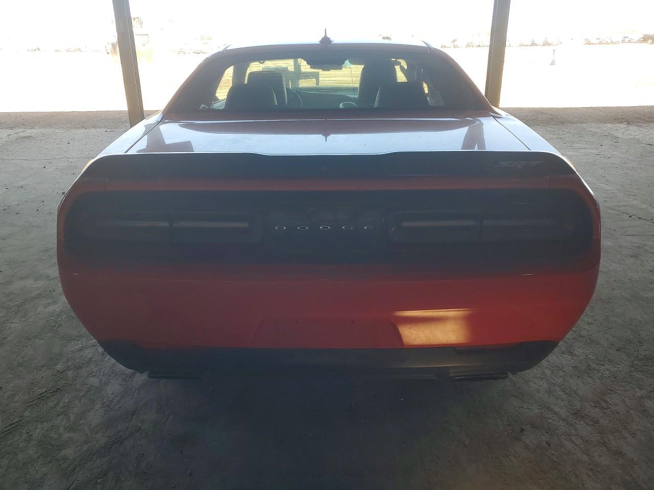 2018 Dodge Challenger R - zdjęcie 6