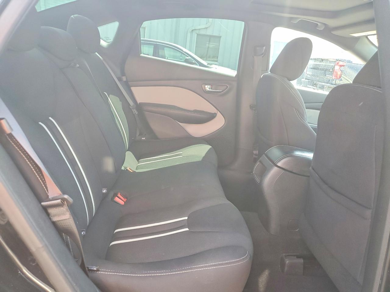 2014 Dodge Dart Sxt - zdjęcie 10