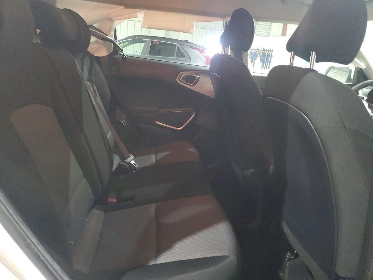 2023 Kia Soul Lx - zdjęcie 10