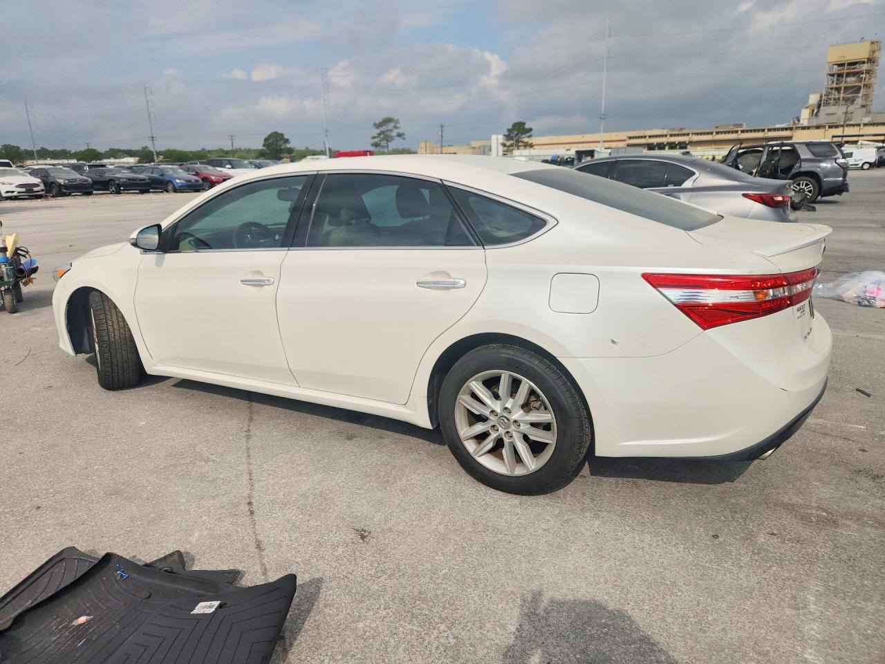 2014 Toyota Avalon Xle Premium - zdjęcie 2