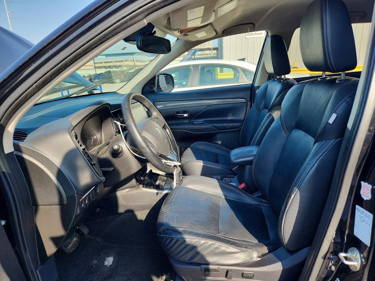 2020 Mitsubishi Outlander Se - zdjęcie 7