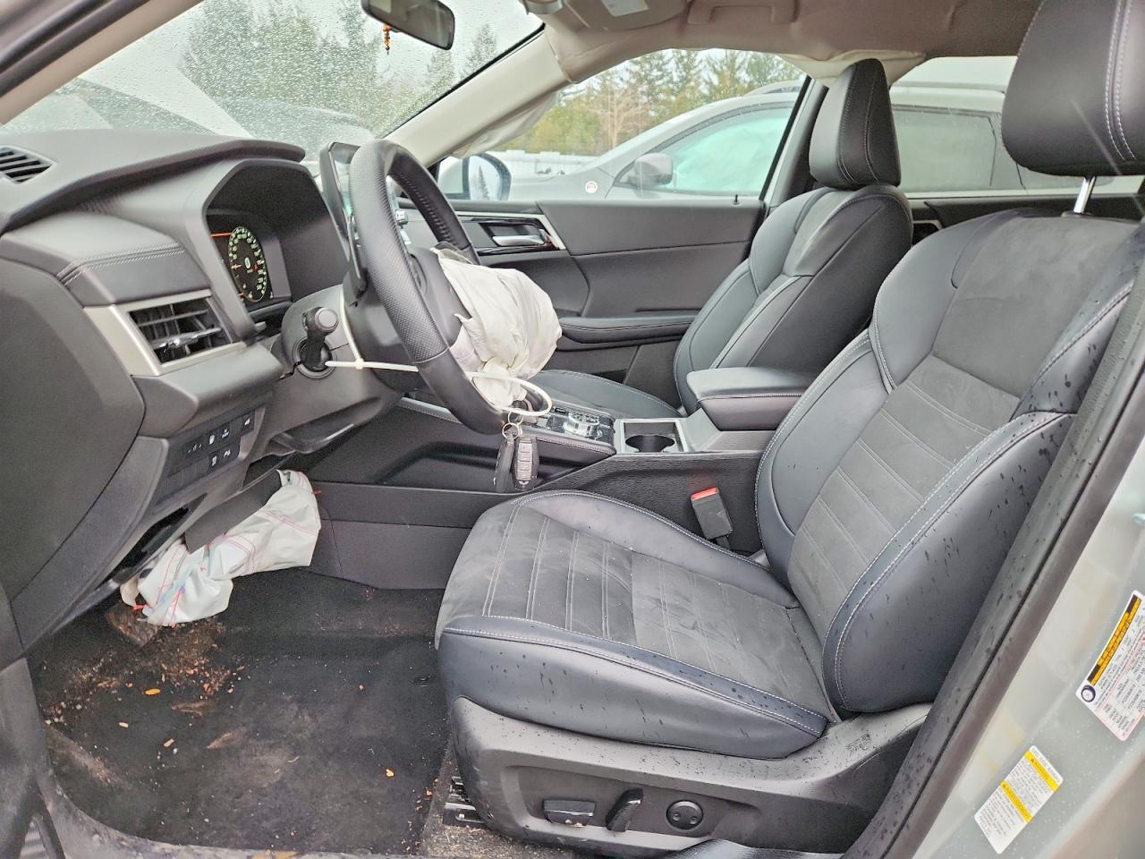 2023 Mitsubishi Outlander Se - zdjęcie 7