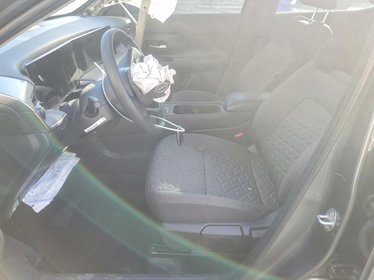 2025 Nissan Kicks Sv - zdjęcie 7