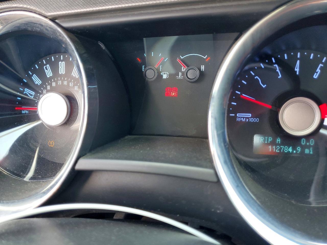 2014 Ford Mustang - zdjęcie 9