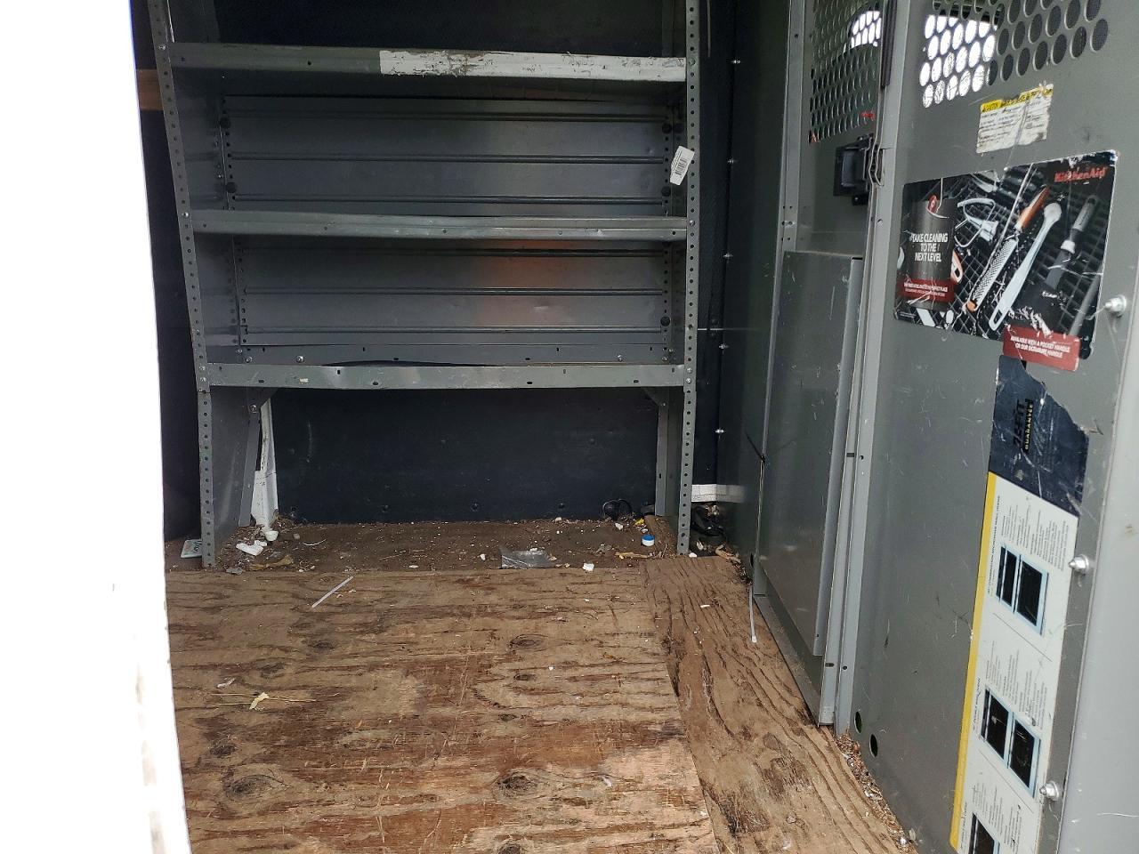 2017 Ford Transit T-150 - zdjęcie 11