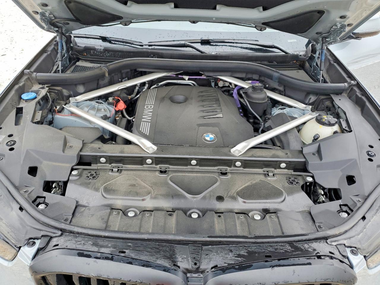 2024 BMW X5 xDrive40I - zdjęcie 12