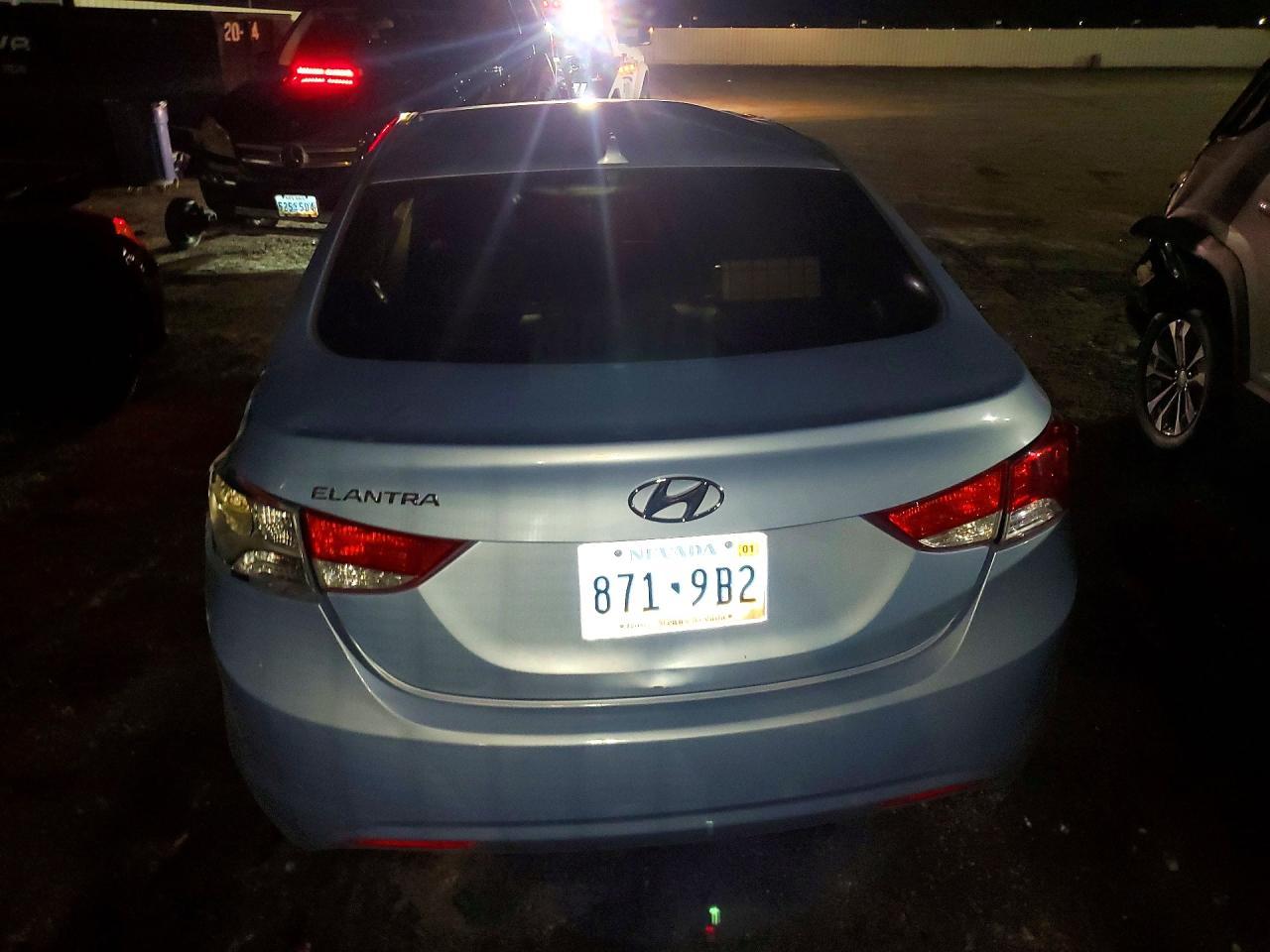 2013 Hyundai Elantra Gls - zdjęcie 6