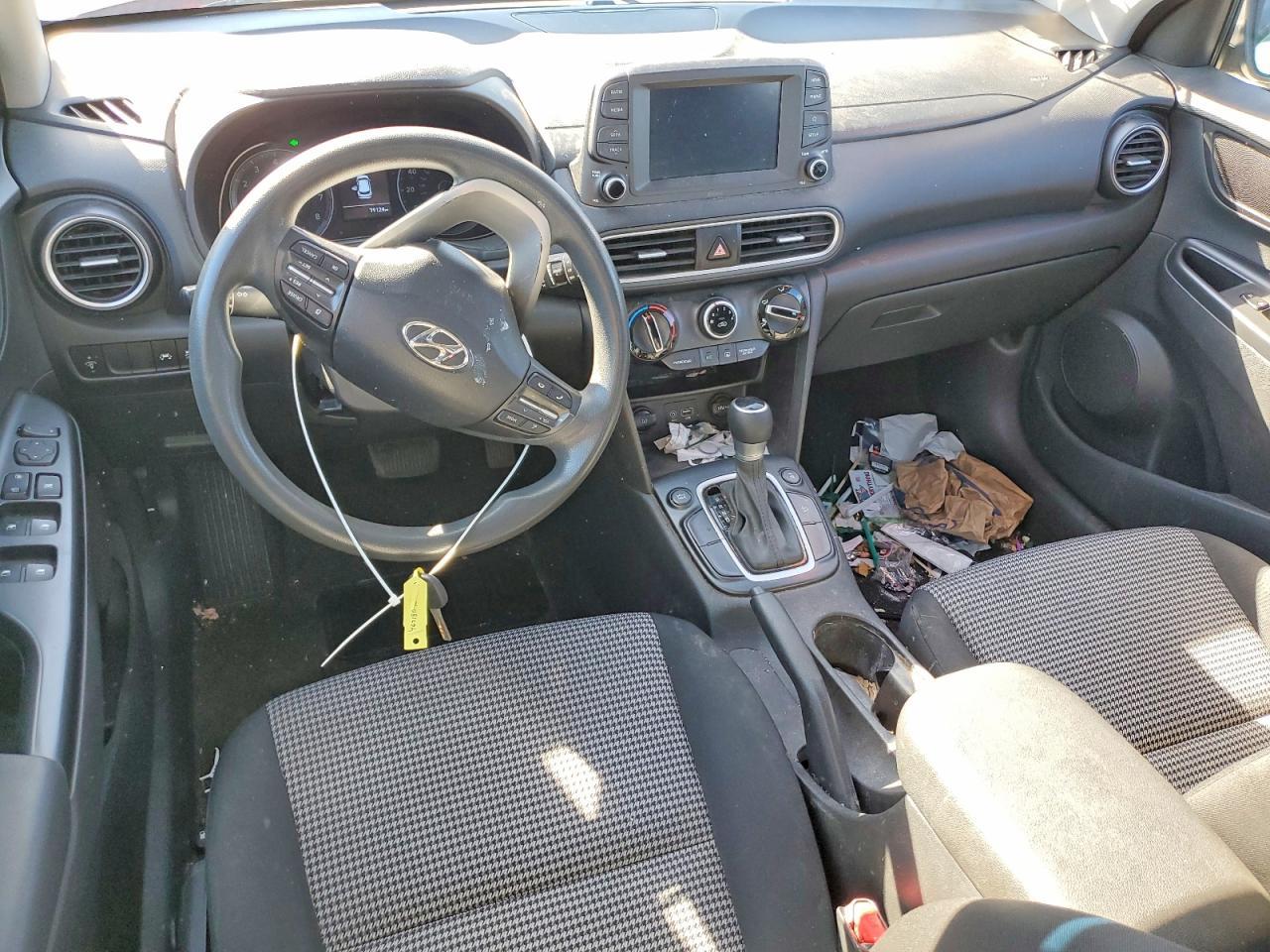 2021 Hyundai Kona Se - zdjęcie 8