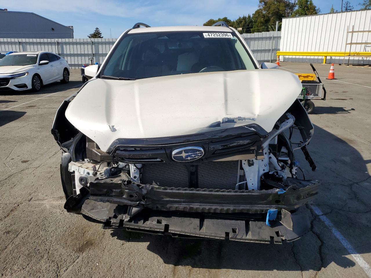 2024 Subaru Forester Premium - zdjęcie 5