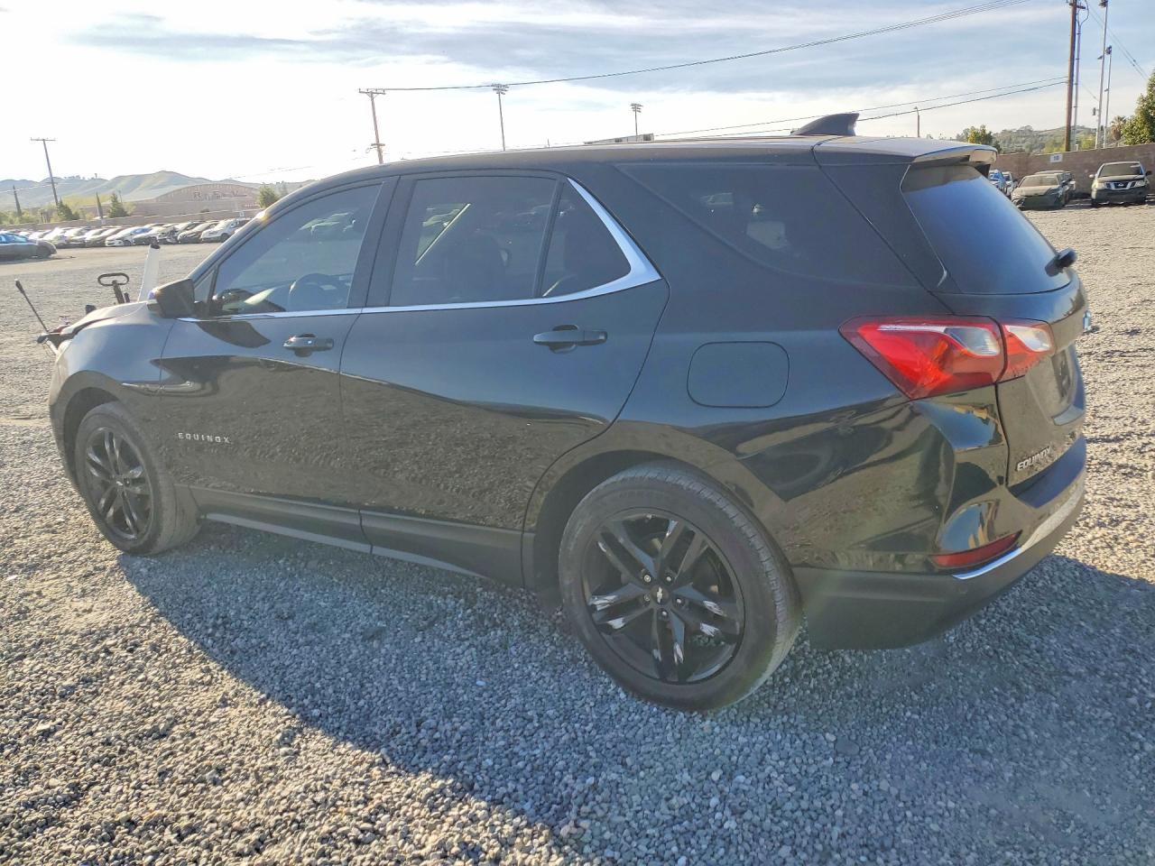2020 Chevrolet Equinox Lt - zdjęcie 2