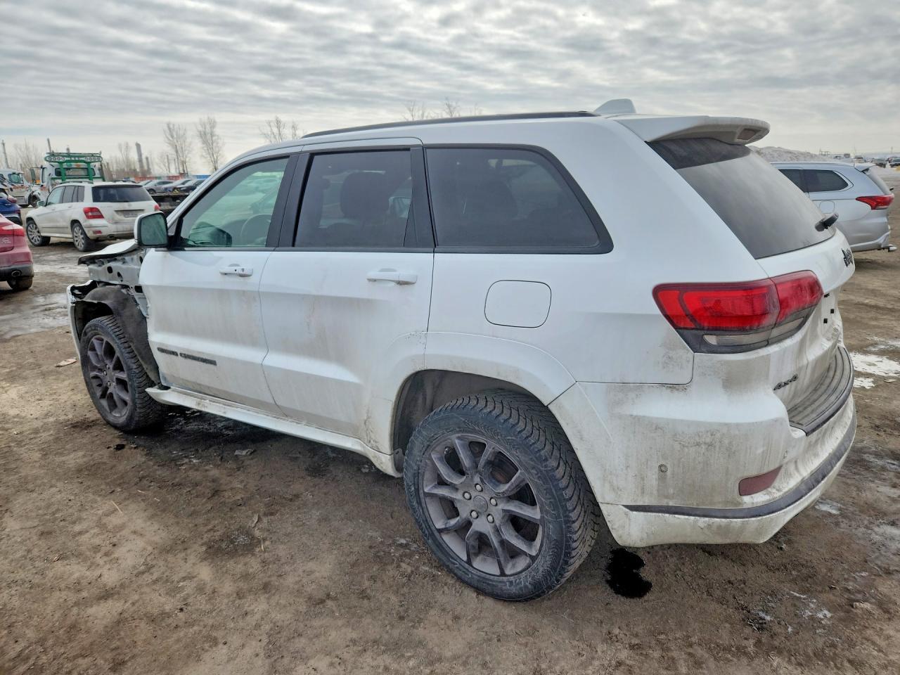 2020 Jeep Grand Cherokee Overland - zdjęcie 2