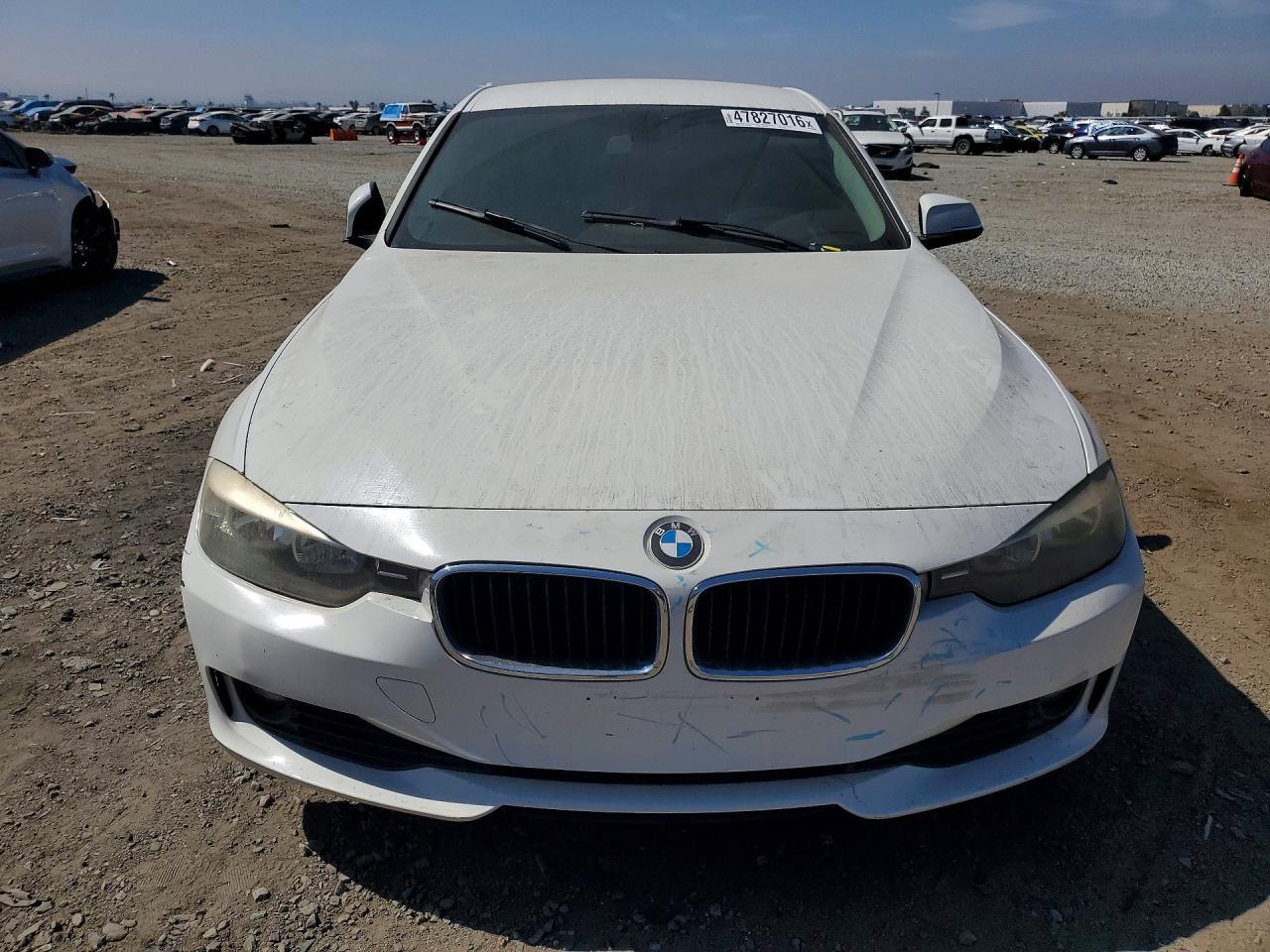 2015 BMW 320 I - zdjęcie 5