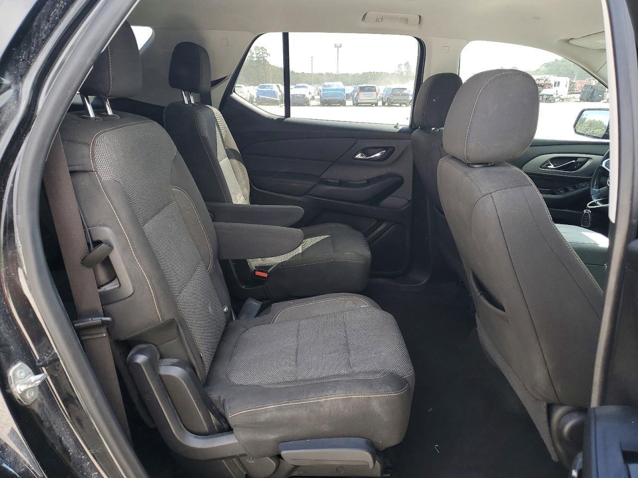 2019 Chevrolet Traverse Lt - zdjęcie 11