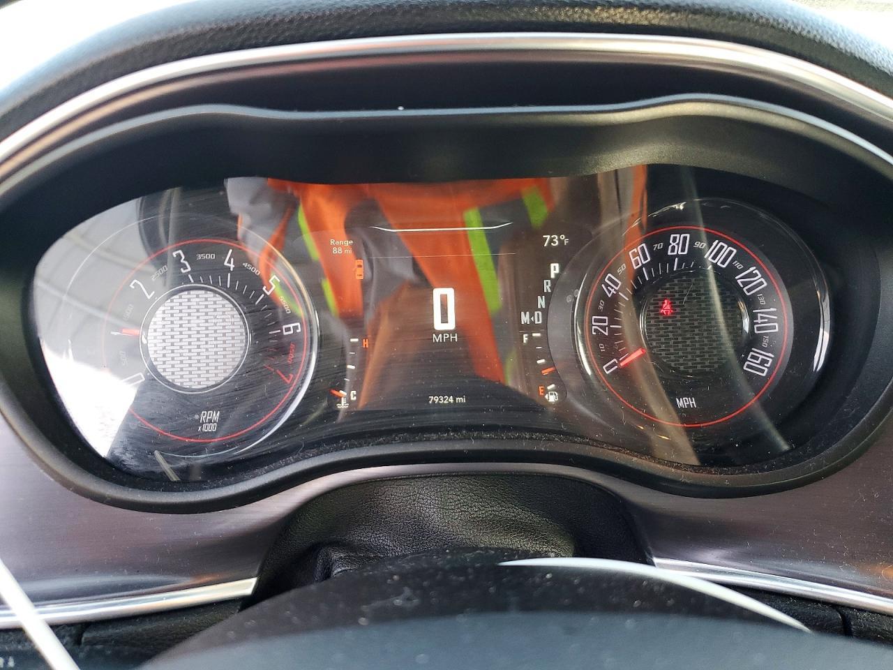 2017 Dodge Challenger Sxt - zdjęcie 9