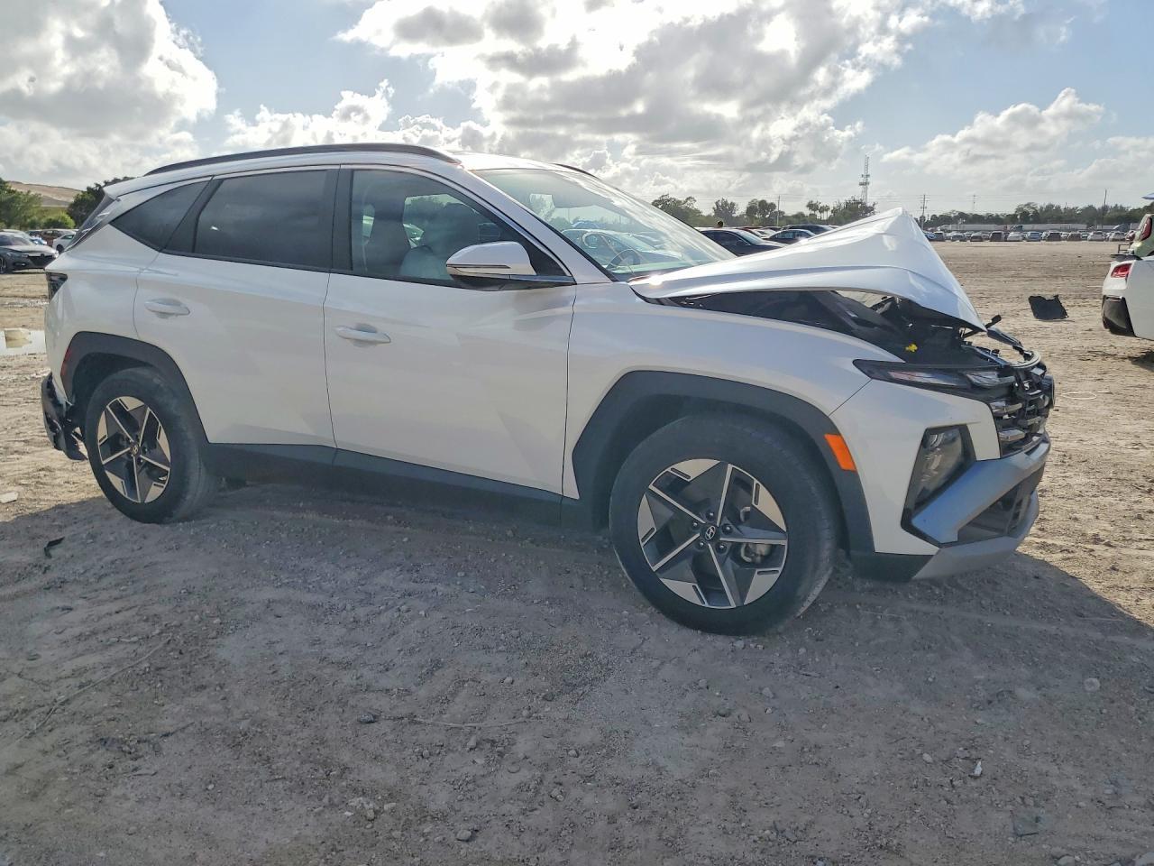 2025 Hyundai Tucson Sel Convenience - zdjęcie 4